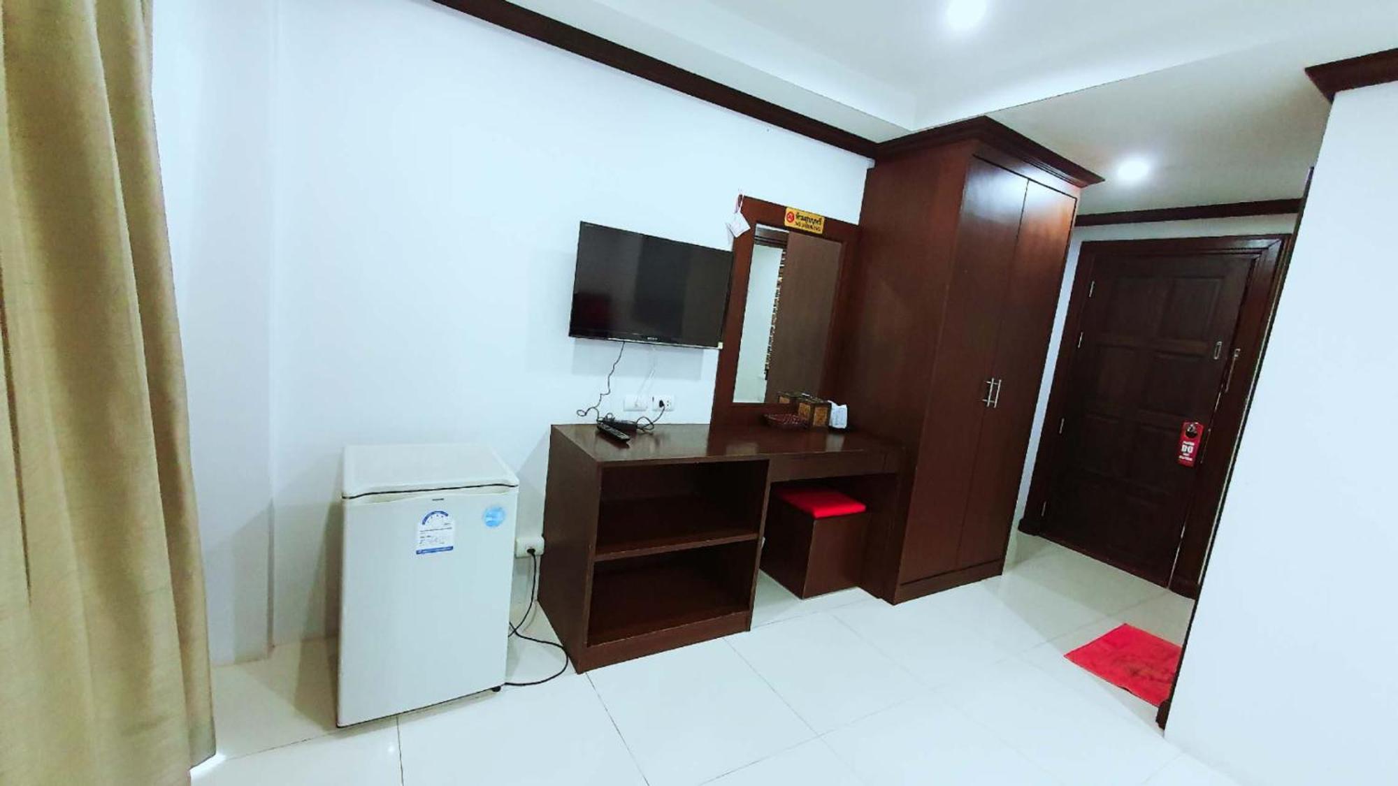 水果天堂旅馆 Hotel Patong Eksteriør billede